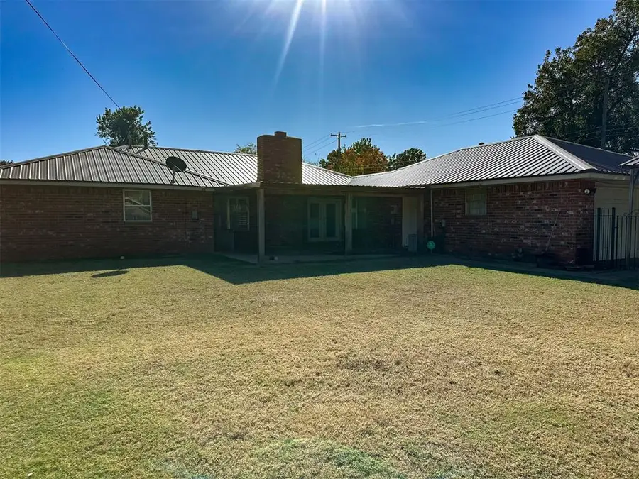 807 W Colorado Avenue, Anadarko, OK 73005 - Image #3