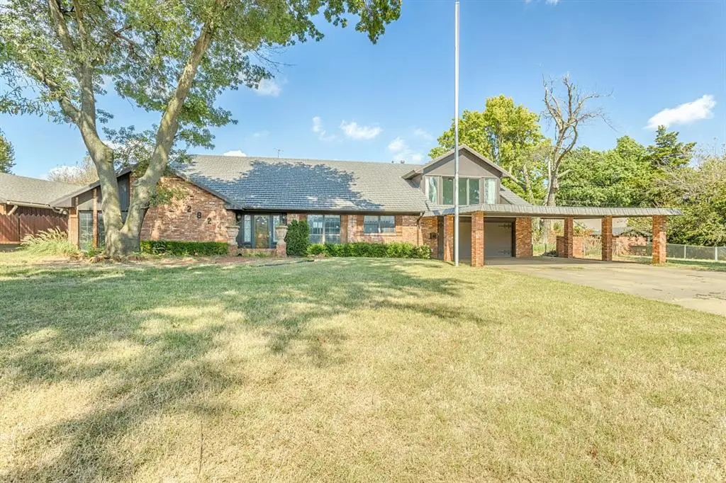 2824 Nichols Road, Chickasha, OK 73018 - Image #1