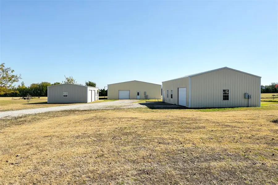 27458 Airstrip Road, Washington, OK 73093 - Image #2