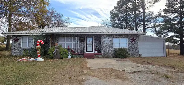 903 E Adams, Holdenville, OK 74848