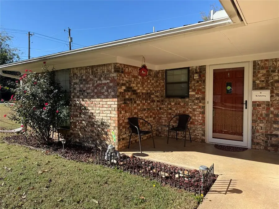 29 Dakota Drive, Shawnee, OK 74801 - Image #2