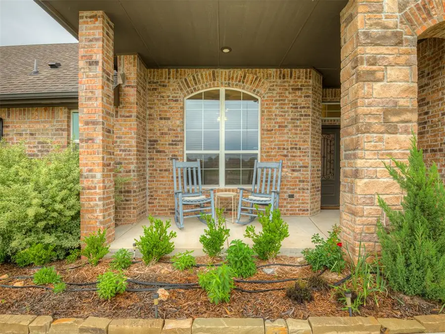 3663 Dragon Fire Court, Newcastle, OK 73065 - Image #3