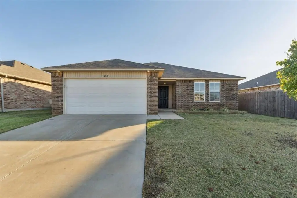 11112 NW 99th Street, Yukon, OK 73099 - Image #1