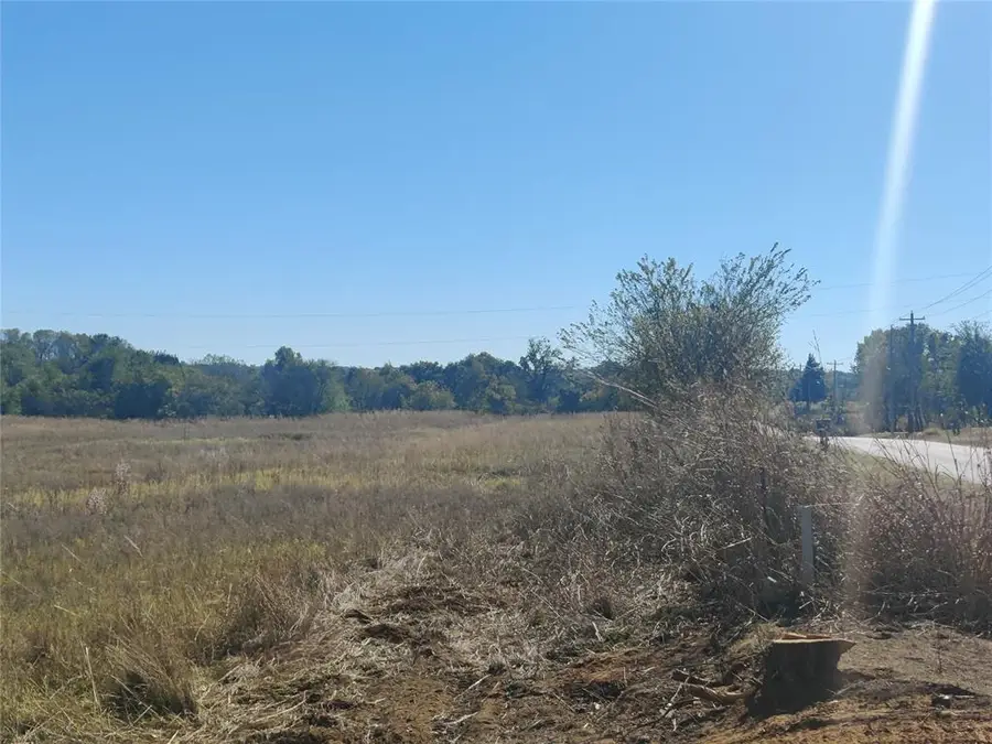 2 S County Line Avenue, Blanchard, OK 73010 - Image #2
