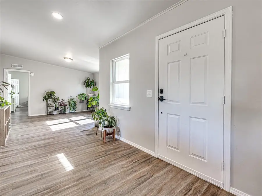 5303 Hamilton Drive, Guthrie, OK 73044 - Image #2