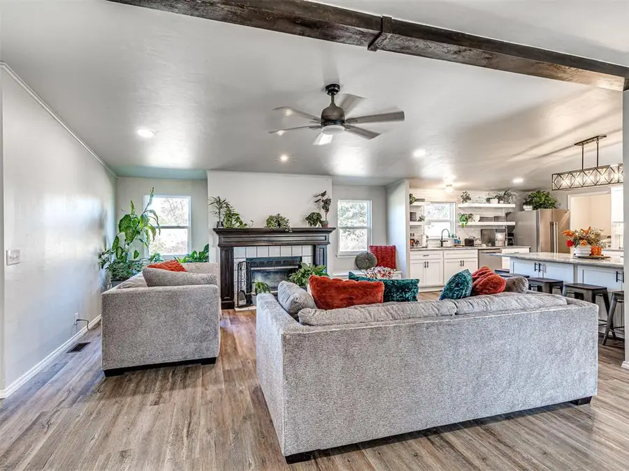 5303 Hamilton Drive, Guthrie, OK 73044 - Image #3