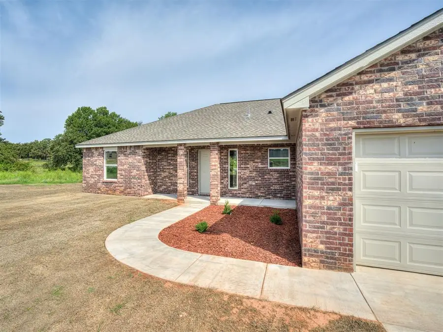 29192 Osage Hills Drive, McLoud, OK 74851 - Image #2
