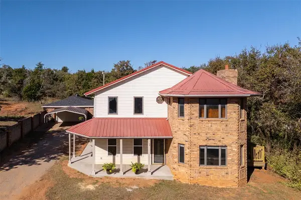 483 County Street 2753, Minco, OK 73059