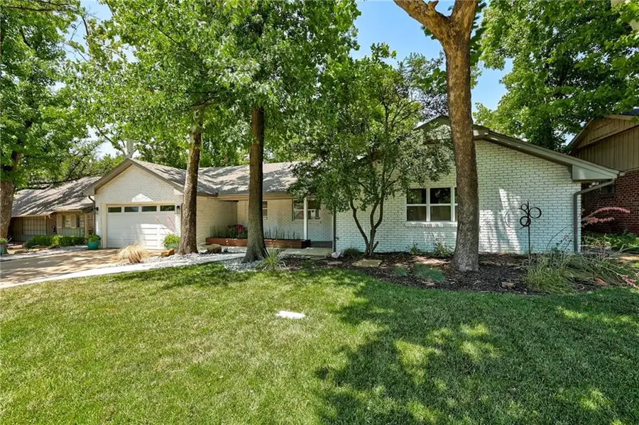 2105 NW 59th Place, Oklahoma City, OK 73112 - Image #3