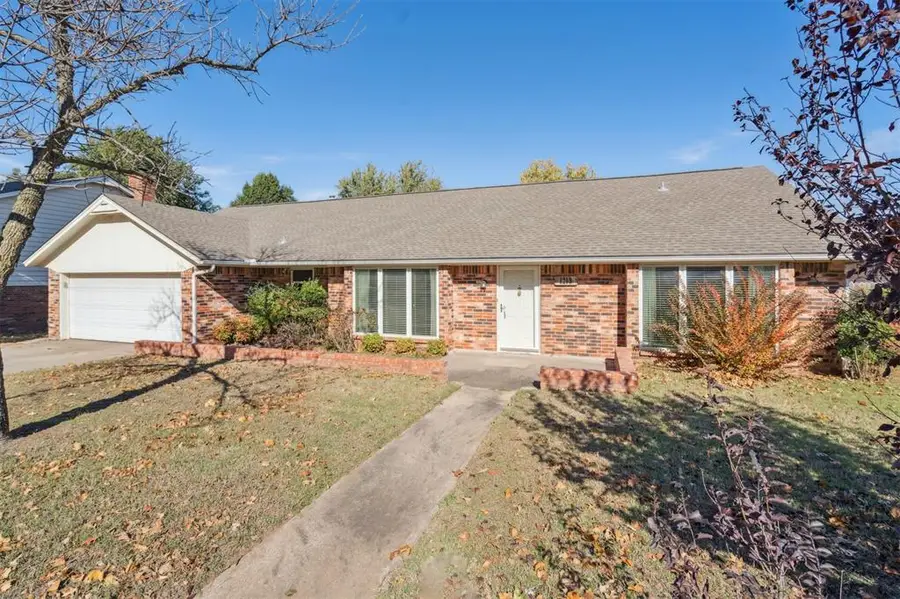 1213 Woodview Lane, Edmond, OK 73013 - Image #2