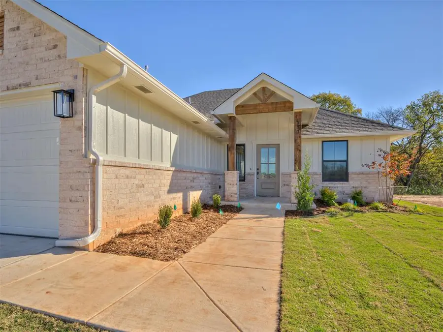 133 Firethorn Way, Noble, OK 73068 - Image #3