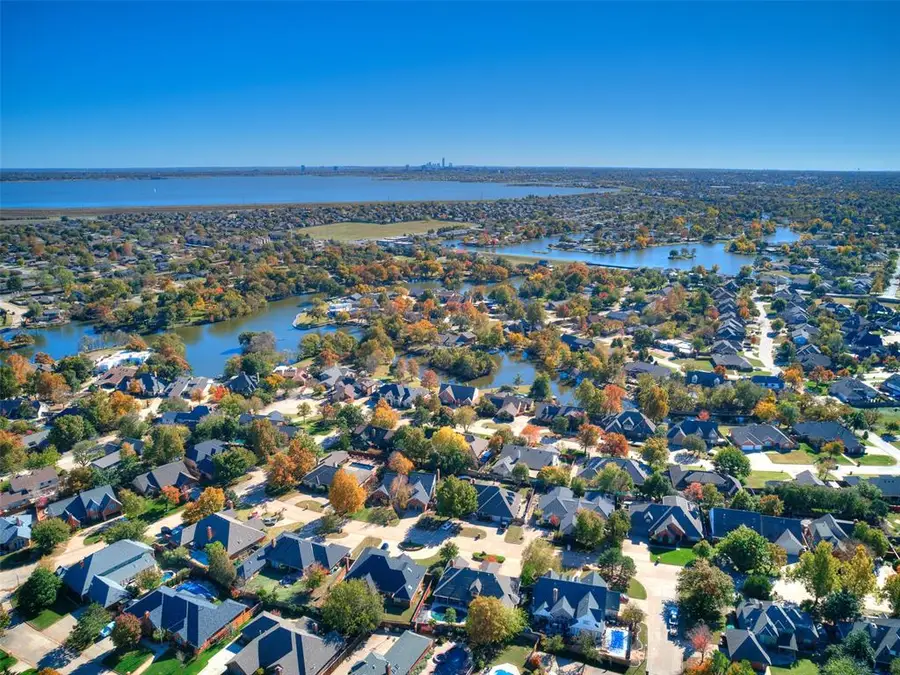 6417 Plum Thicket Road, Oklahoma City, OK 73162 - Image #2