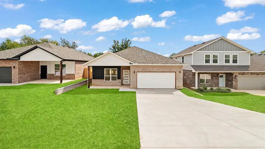 312 W 3rd Street, Arcadia, OK 73007 - Image #2