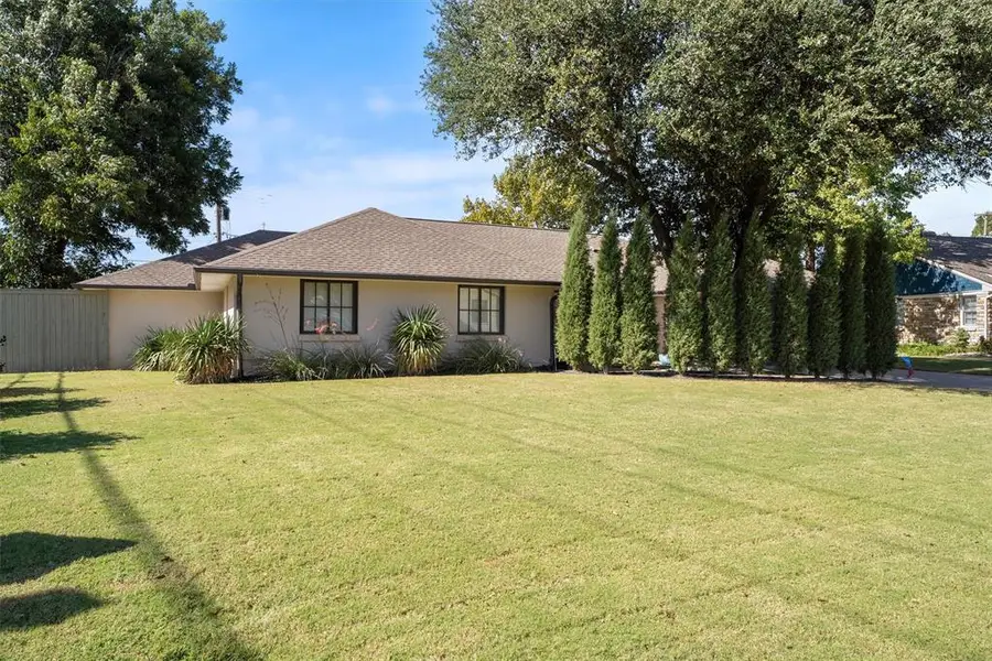 1600 Randel Road, Nichols Hills, OK 73116 - Image #2