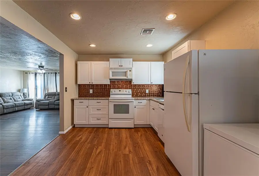 2341 SW 50th Street, Oklahoma City, OK 73119 - Image #3