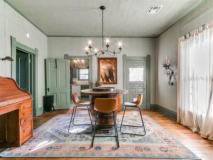 318 S 2nd Street, Guthrie, OK 73044 - Image #3