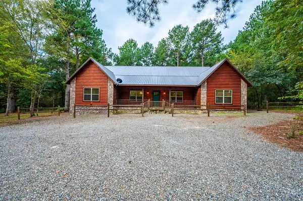 174 Timber Hills Lane, Broken Bow, OK 74728