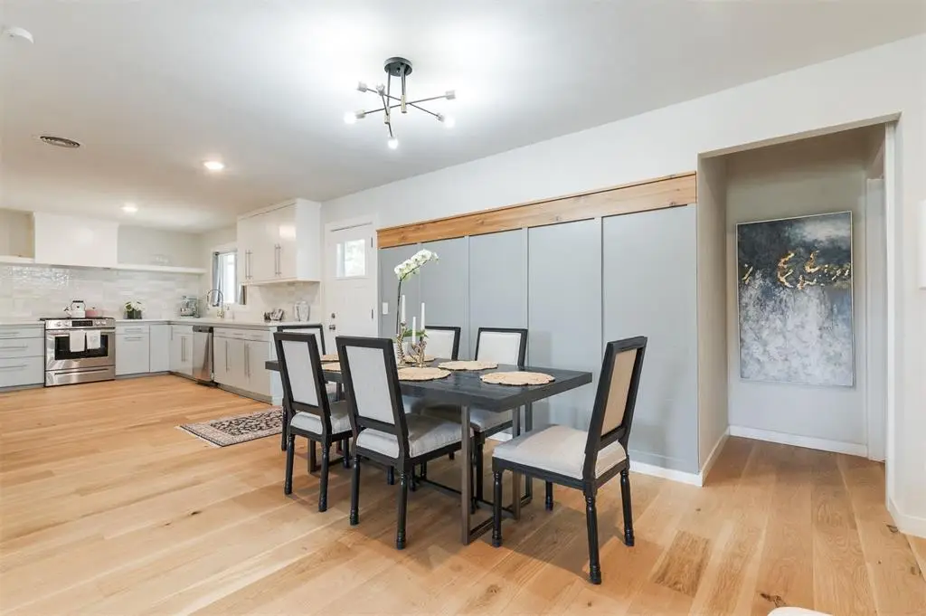 2241 Ashley Drive, The Village, OK 73120 - Image #1