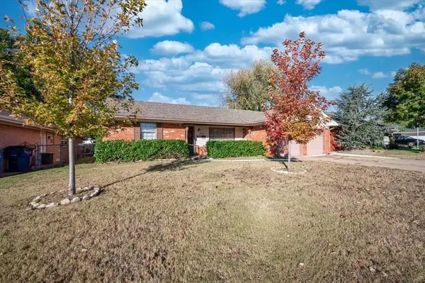 9509 N Georgia Avenue, The Village, OK 73120