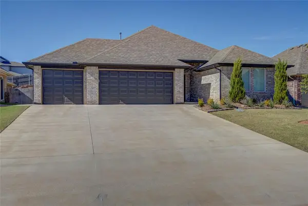 2133 Santa Monica Street, Edmond, OK 73034