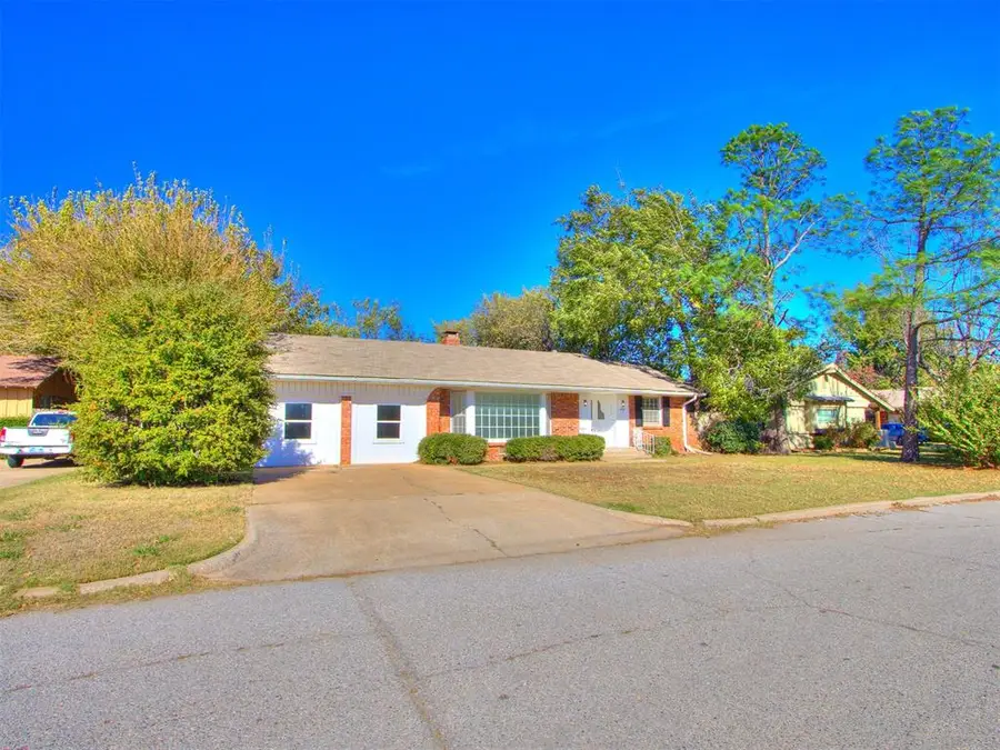 2833 Chaucer Drive, Oklahoma City, OK 73120 - Image #3