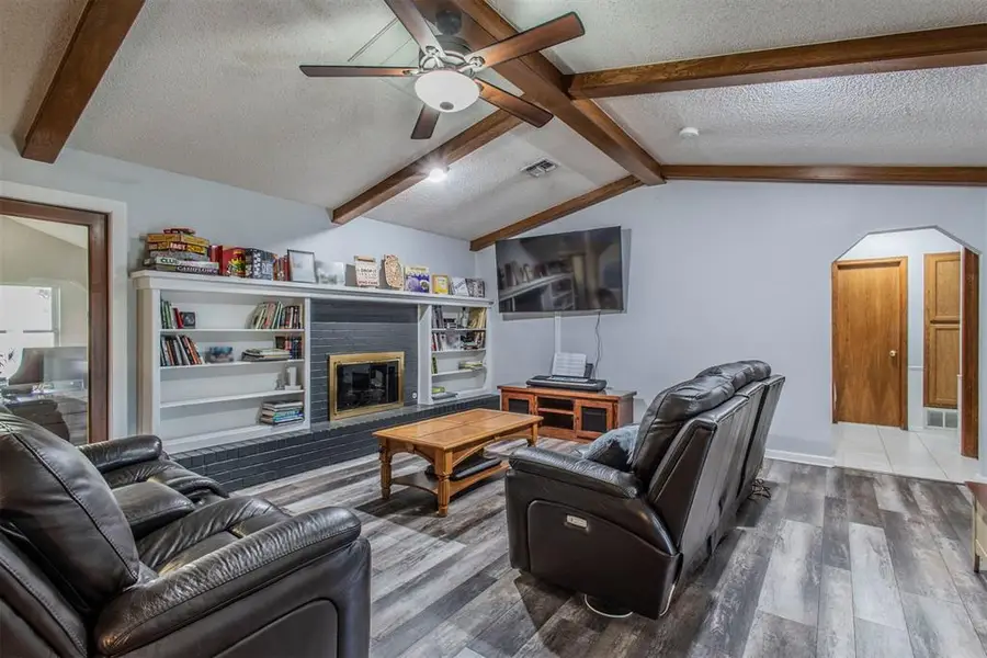 729 Saint Charles Street, Moore, OK 73160 - Image #3