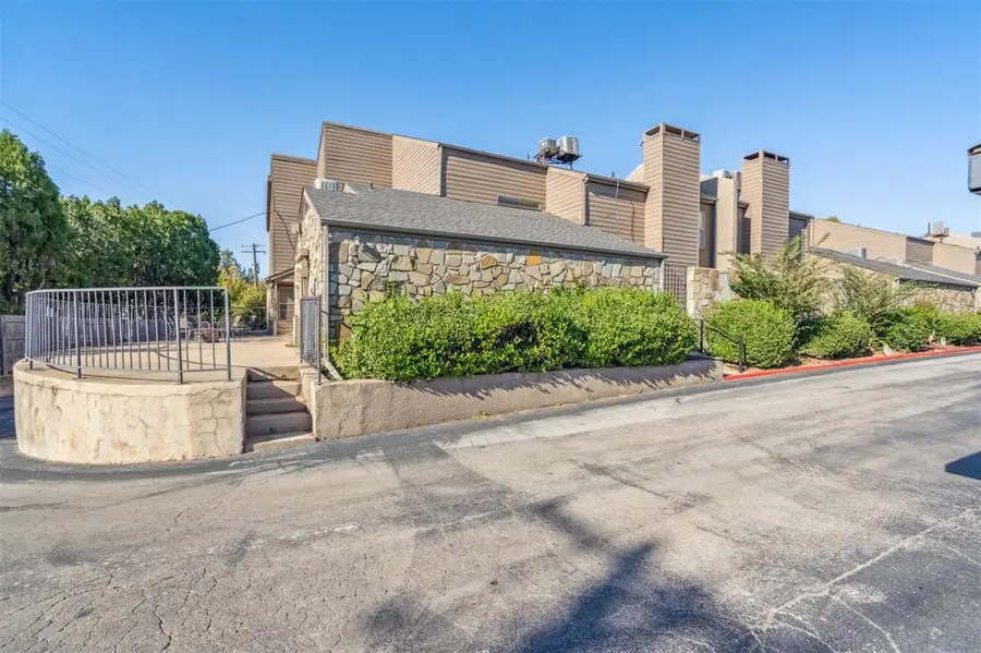 6000 N Pennsylvania Avenue #35 (205A), Oklahoma City, OK 73112 - Image #2