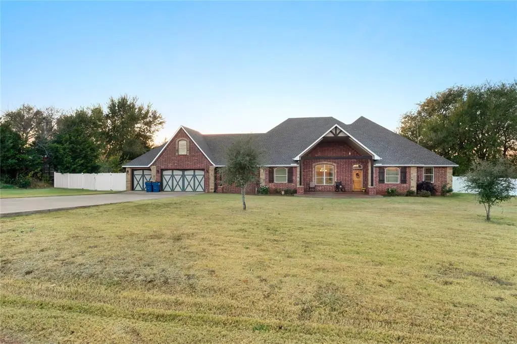 1551 N Morgan Road, Mustang, OK 73064 - Image #1