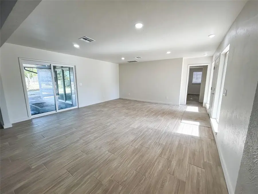 4405 NW 59th Street, Oklahoma City, OK 73112 - Image #2