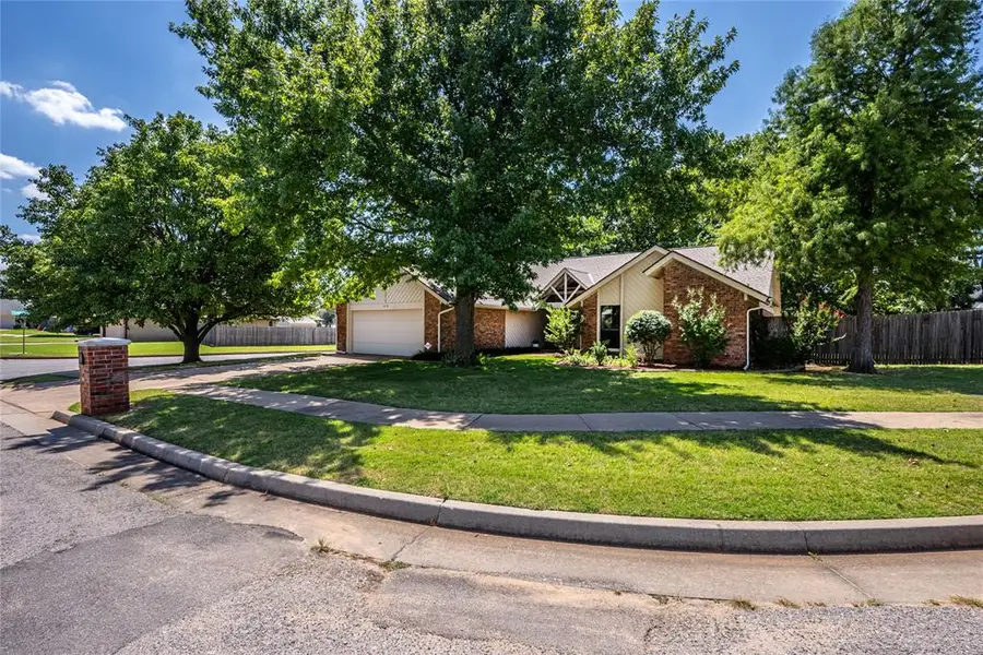13209 Golden Eagle Drive, Edmond, OK 73013 - Image #3