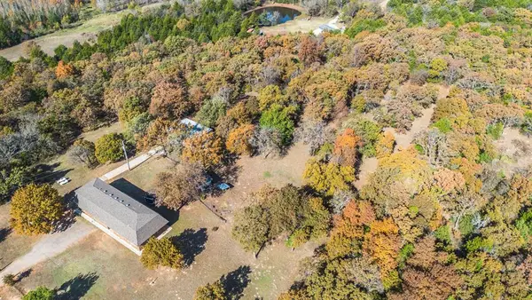 331178 E Captain Drive, Wellston, OK 74881