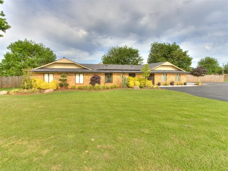 1509 S 29th Street, Chickasha, OK 73018 - Image #3