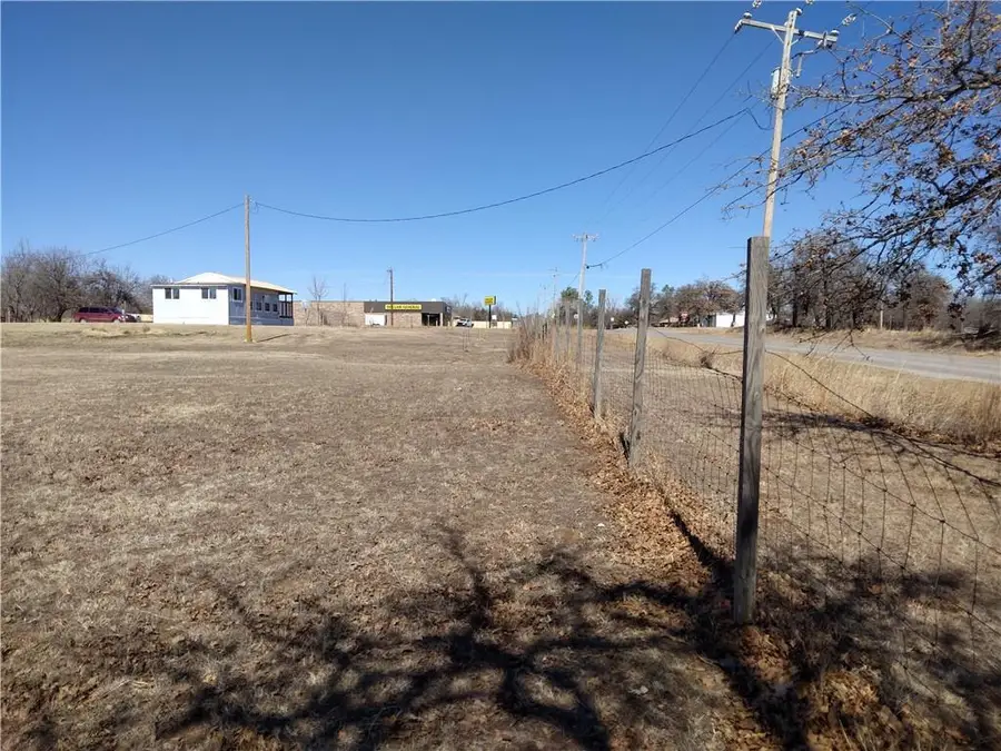 151 S Peebly Road, Choctaw, OK 73020 - Image #2