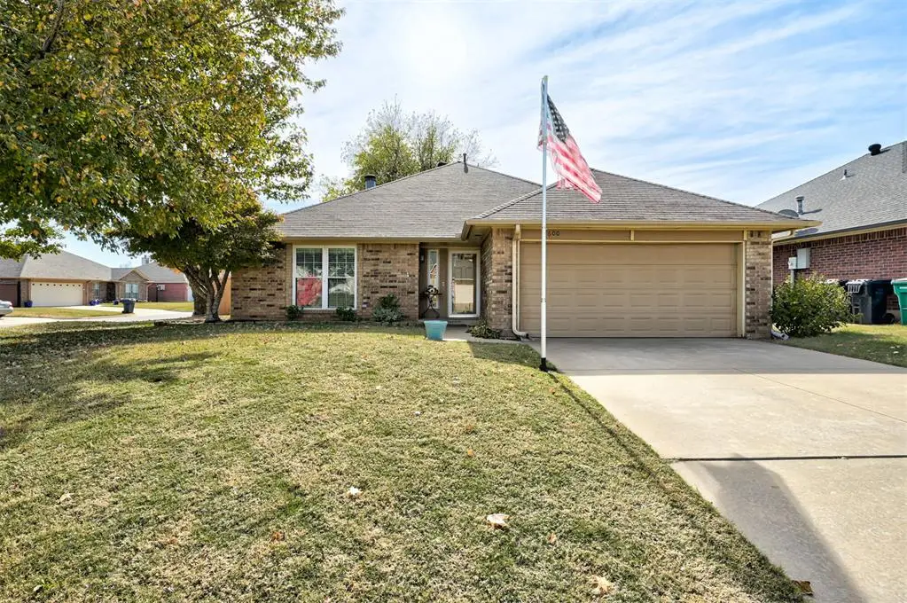11600 SW 3rd Street, Yukon, OK 73099 - Image #1