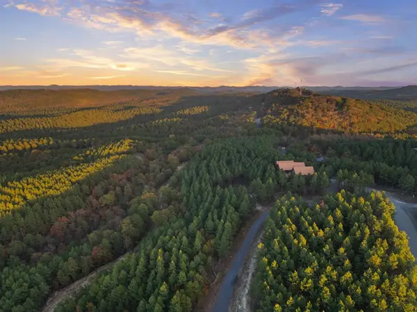 72 Wild Cherry Place, Broken Bow, OK 74728