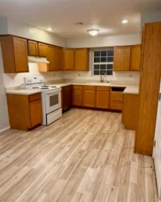 4322 NW Hoover Avenue, Lawton, OK 73505 - Image #2