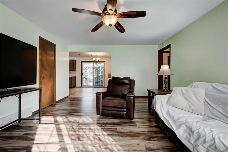 3409 Chetwood Drive, Del City, OK 73115 - Image #3