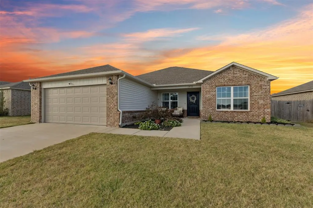 1933 W Antler Way, Mustang, OK 73064 - Image #1