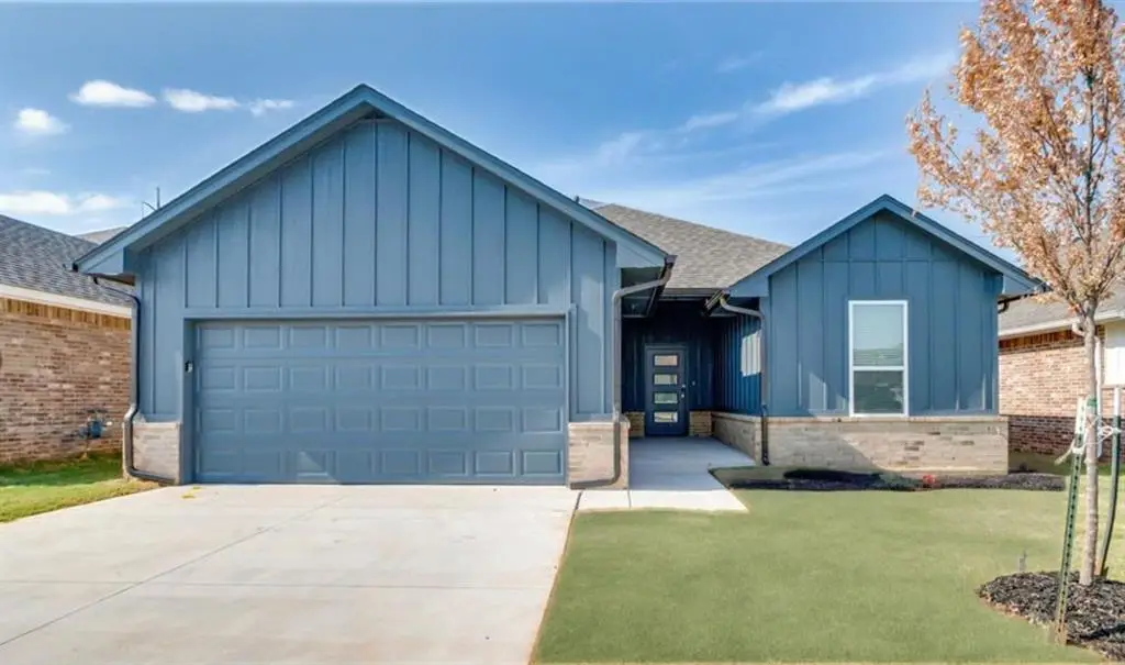 8305 NW 163rd Terrace, Edmond, OK 73013 - Image #1