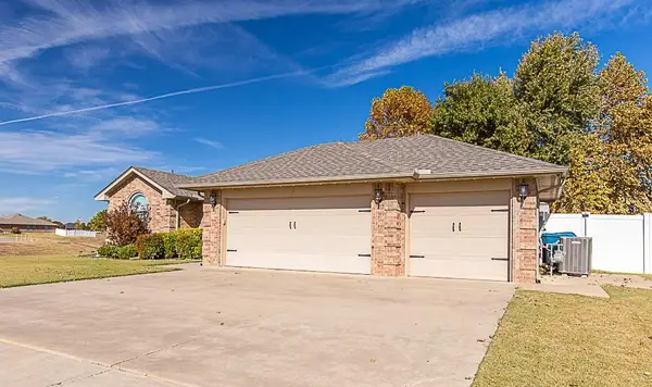 1477 SE 16th Place, Newcastle, OK 73065