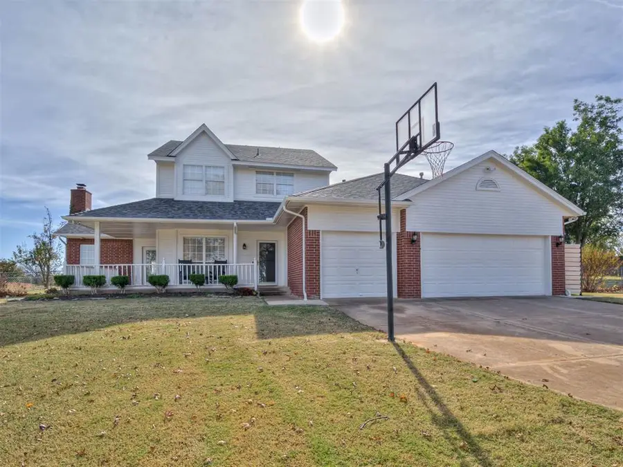 1720 Silver Oaks Drive, Edmond, OK 73025 - Image #2