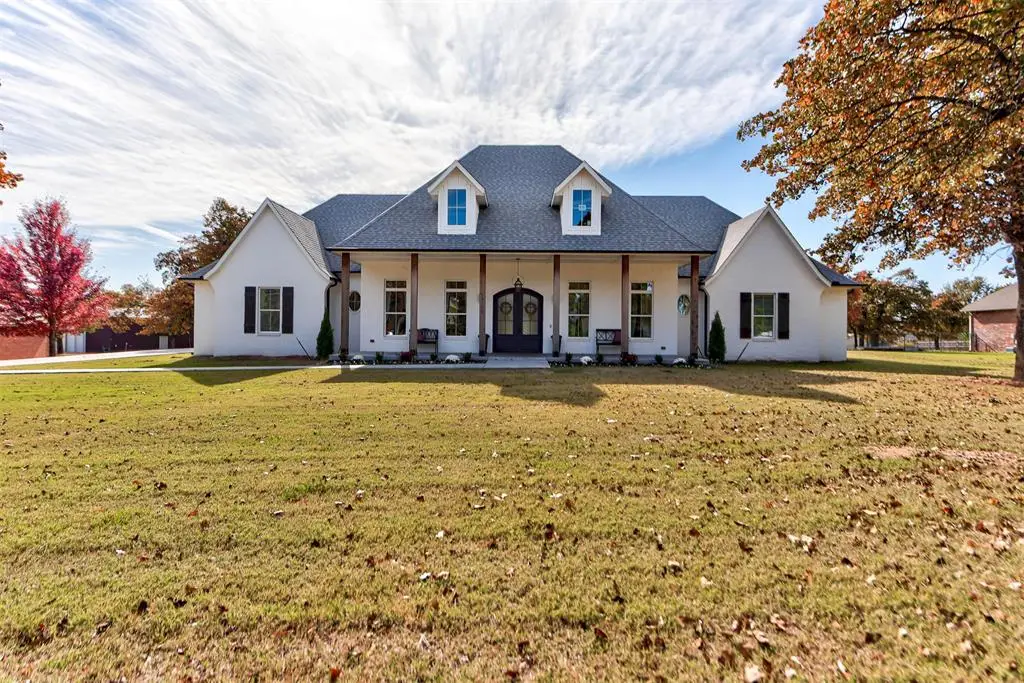 12120 Eastwood Drive, Choctaw, OK 73020 - Image #1