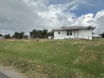 415 E 1st Street, Cement, OK 73017 - Image #2