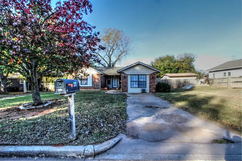 311 S Jackson Avenue, Blanchard, OK 73010 - Image #1