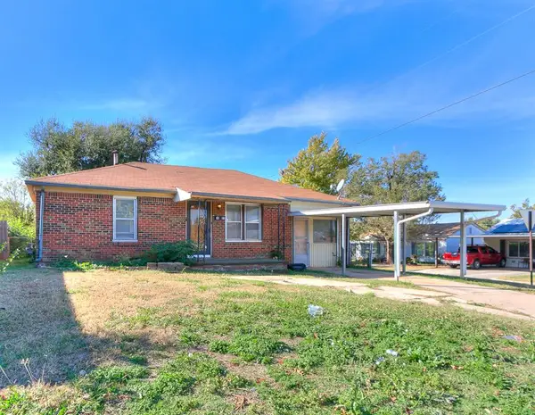3901 S Youngs Boulevard, Oklahoma City, OK 73119