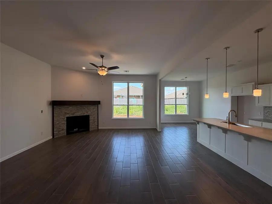 8613 NW 76th Street, Oklahoma City, OK 73132 - Image #3