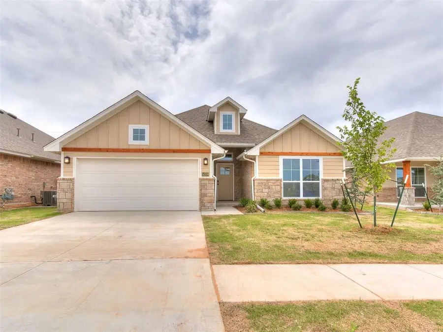 14209 Giverny Avenue, Yukon, OK 73099 - Image #2