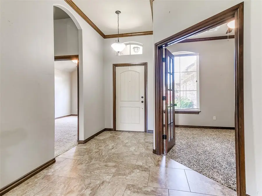 12824 NW 6th Street, Yukon, OK 73099 - Image #2