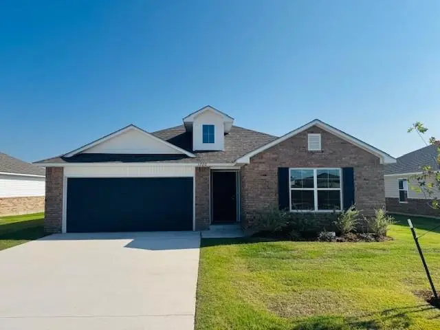 1220 E Ruger Lane, Mustang, OK 73064 - Image #1