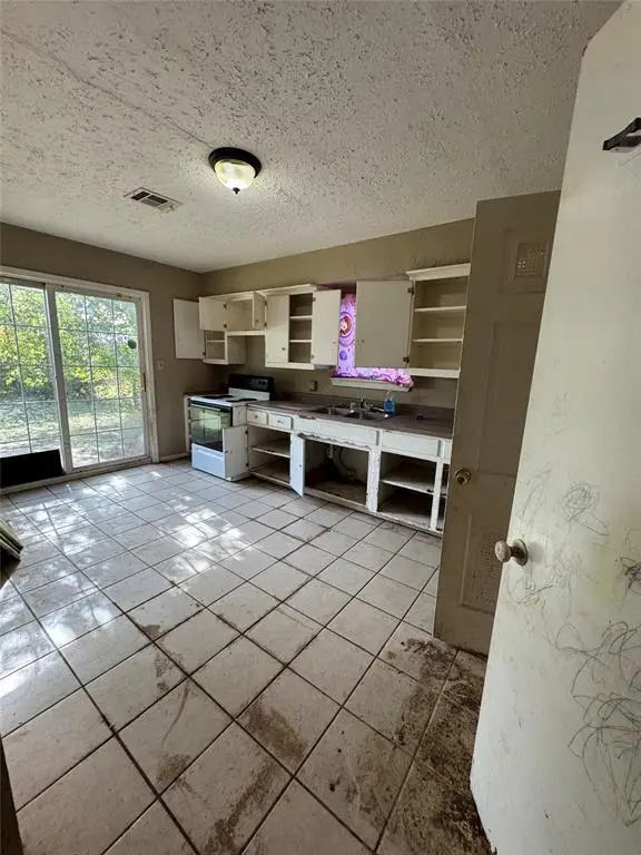 3316 SW 50th Street, Oklahoma City, OK 73119 - Image #2